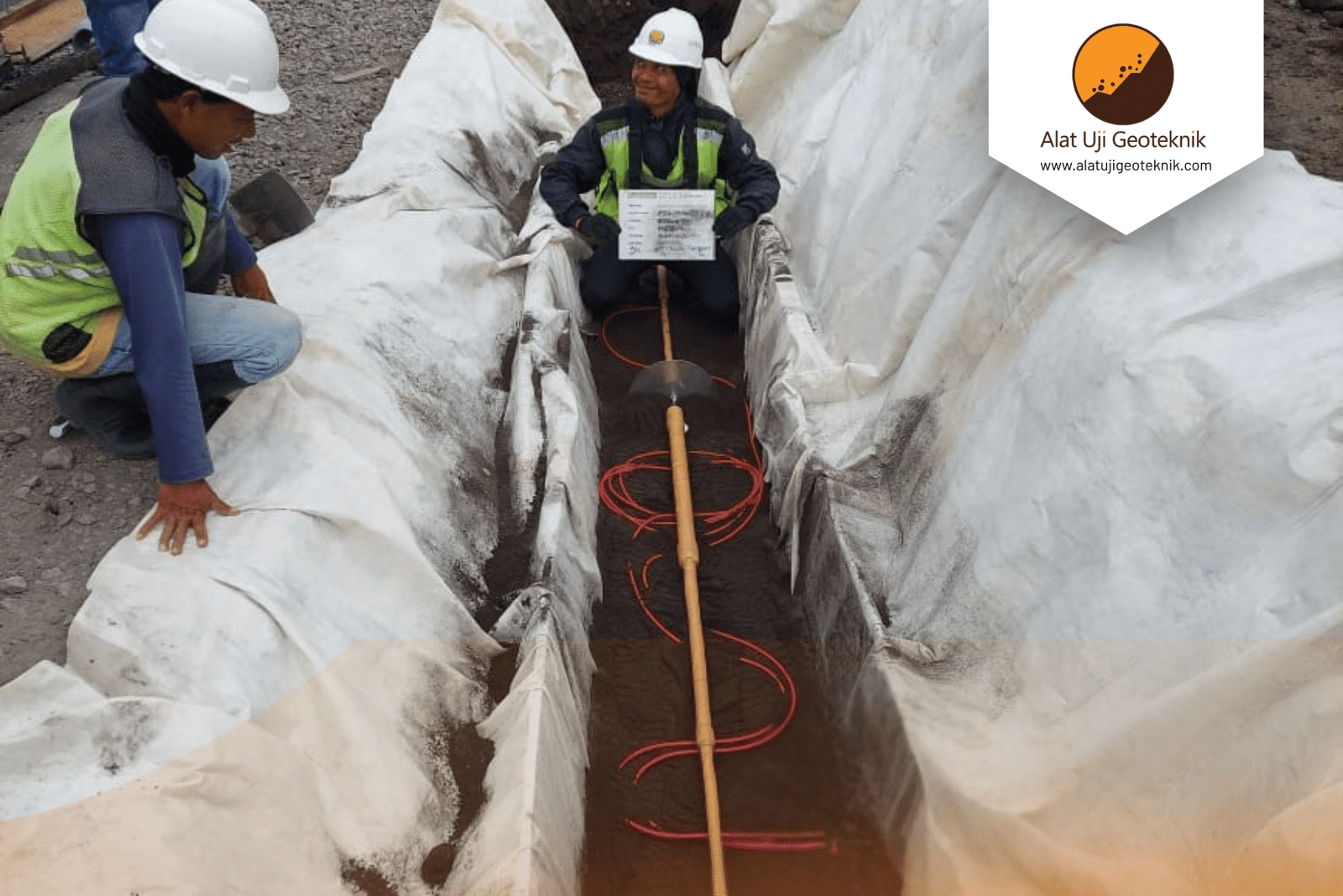 Perbedaan Vibrating Wire Soil Extensometer